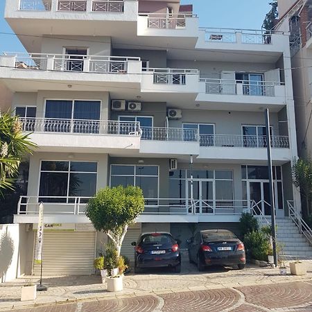 Olivias Apartments City Center Saranda Kültér fotó