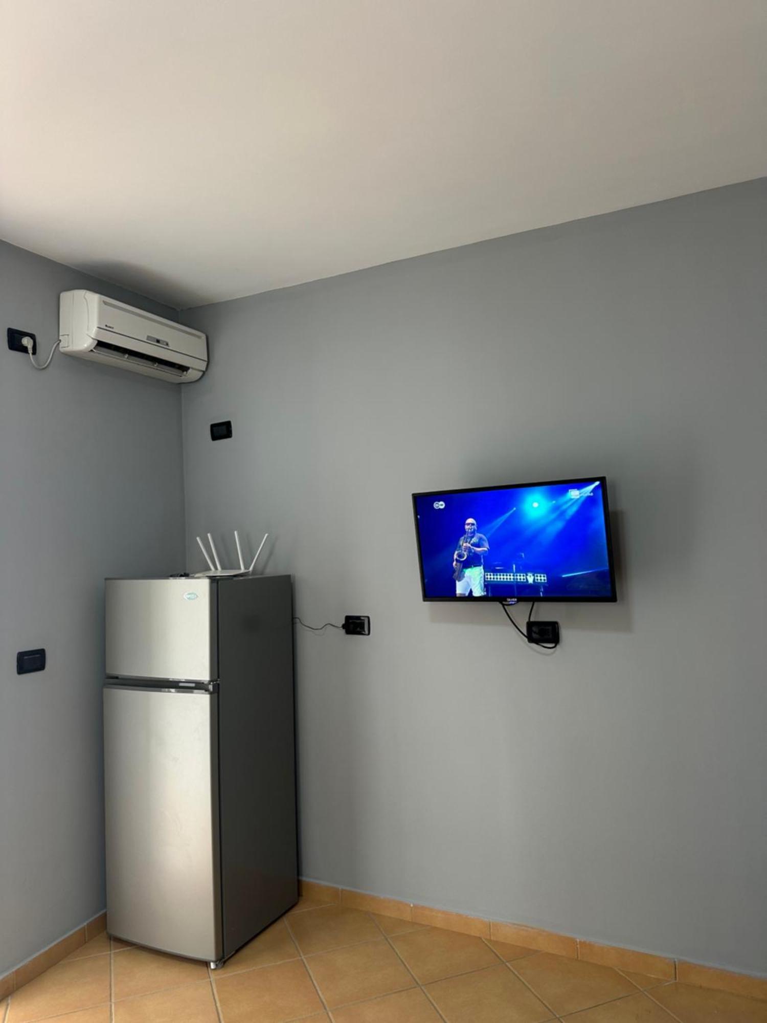 Olivias Apartments City Center Saranda Kültér fotó