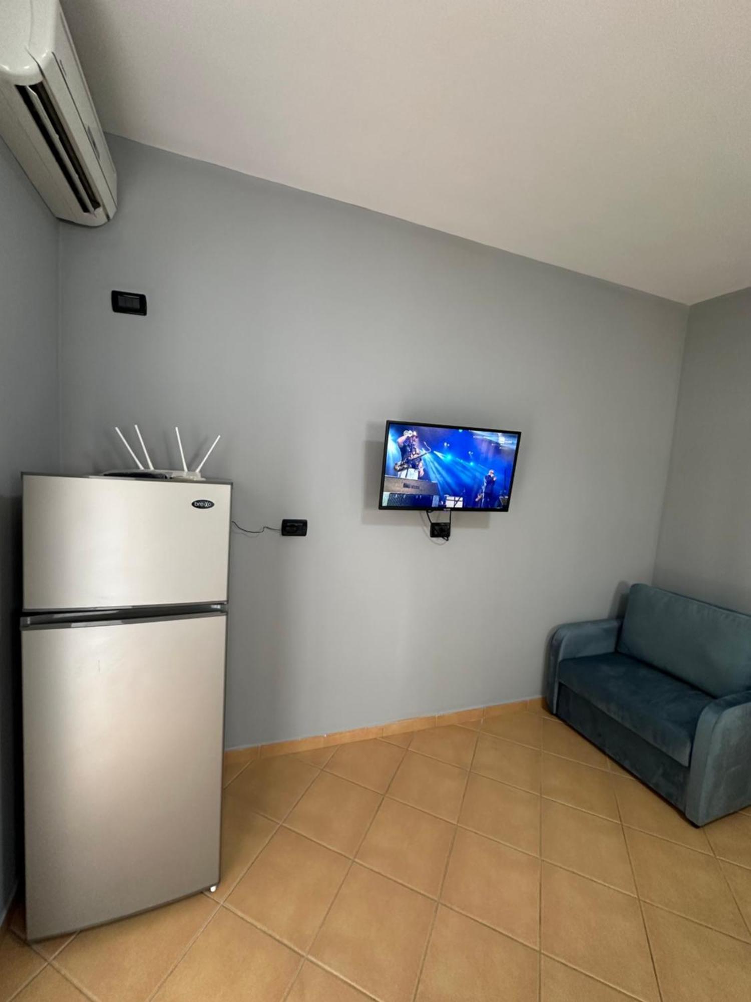 Olivias Apartments City Center Saranda Kültér fotó