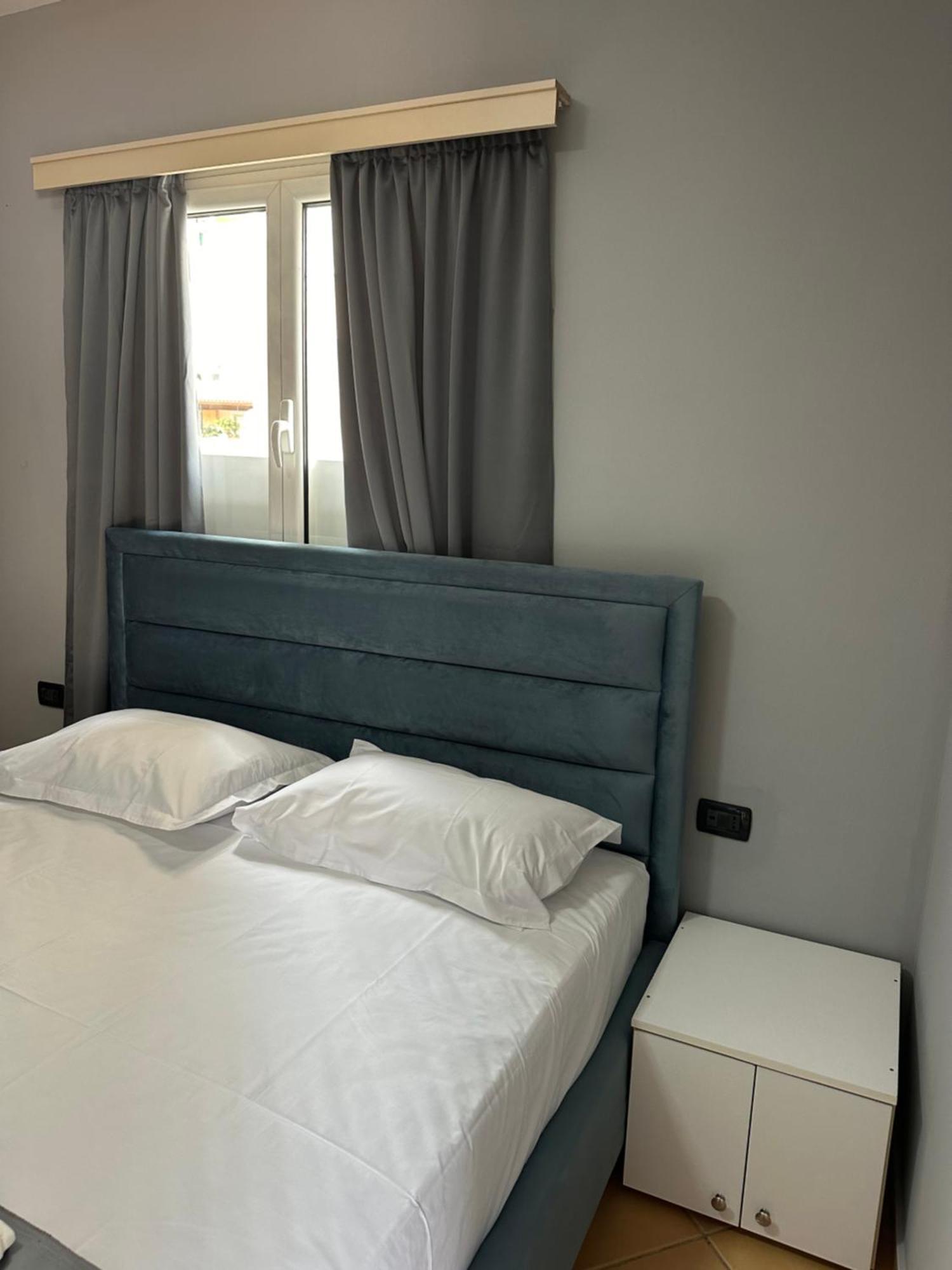 Olivias Apartments City Center Saranda Kültér fotó