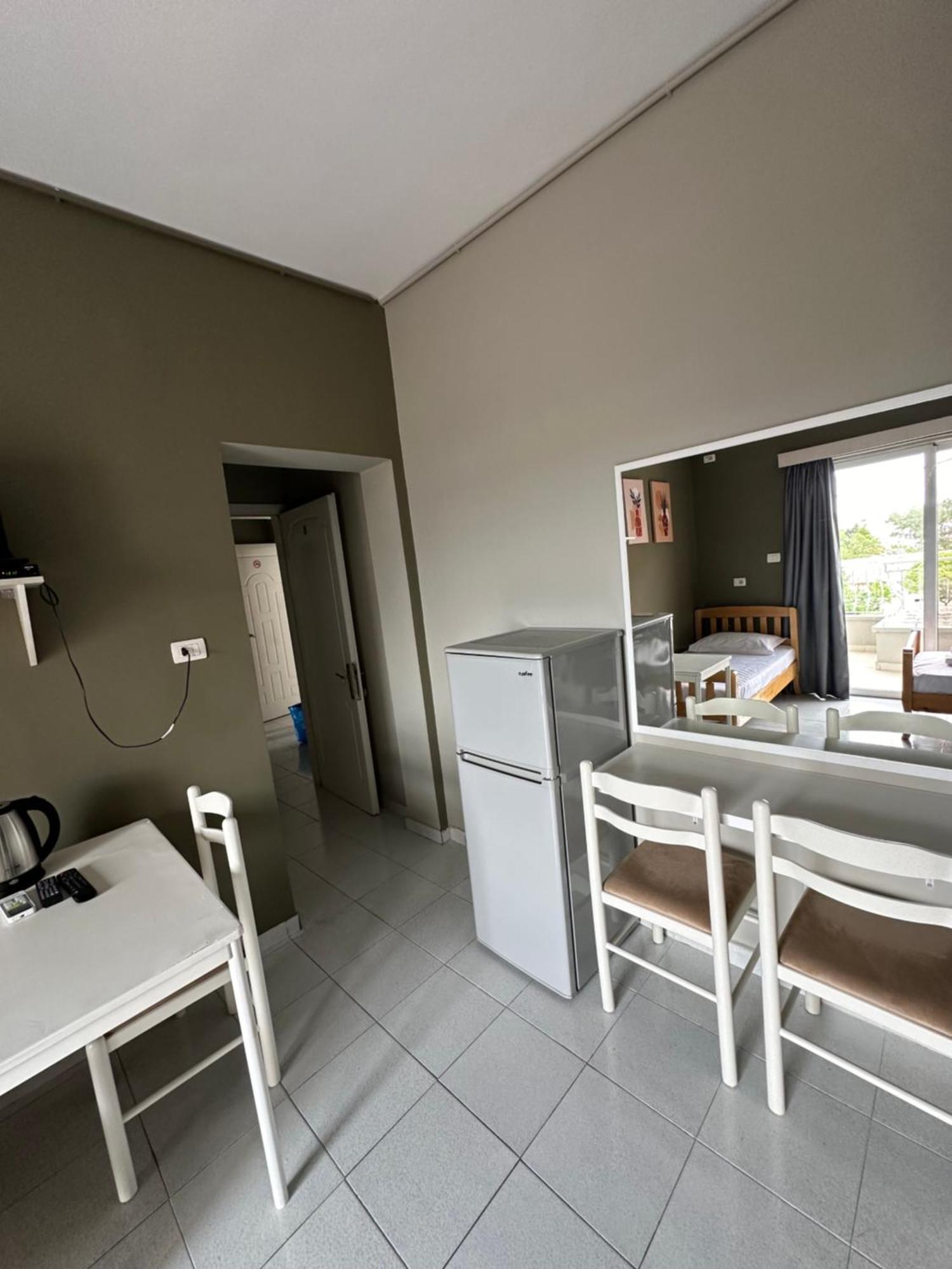 Olivias Apartments City Center Saranda Kültér fotó