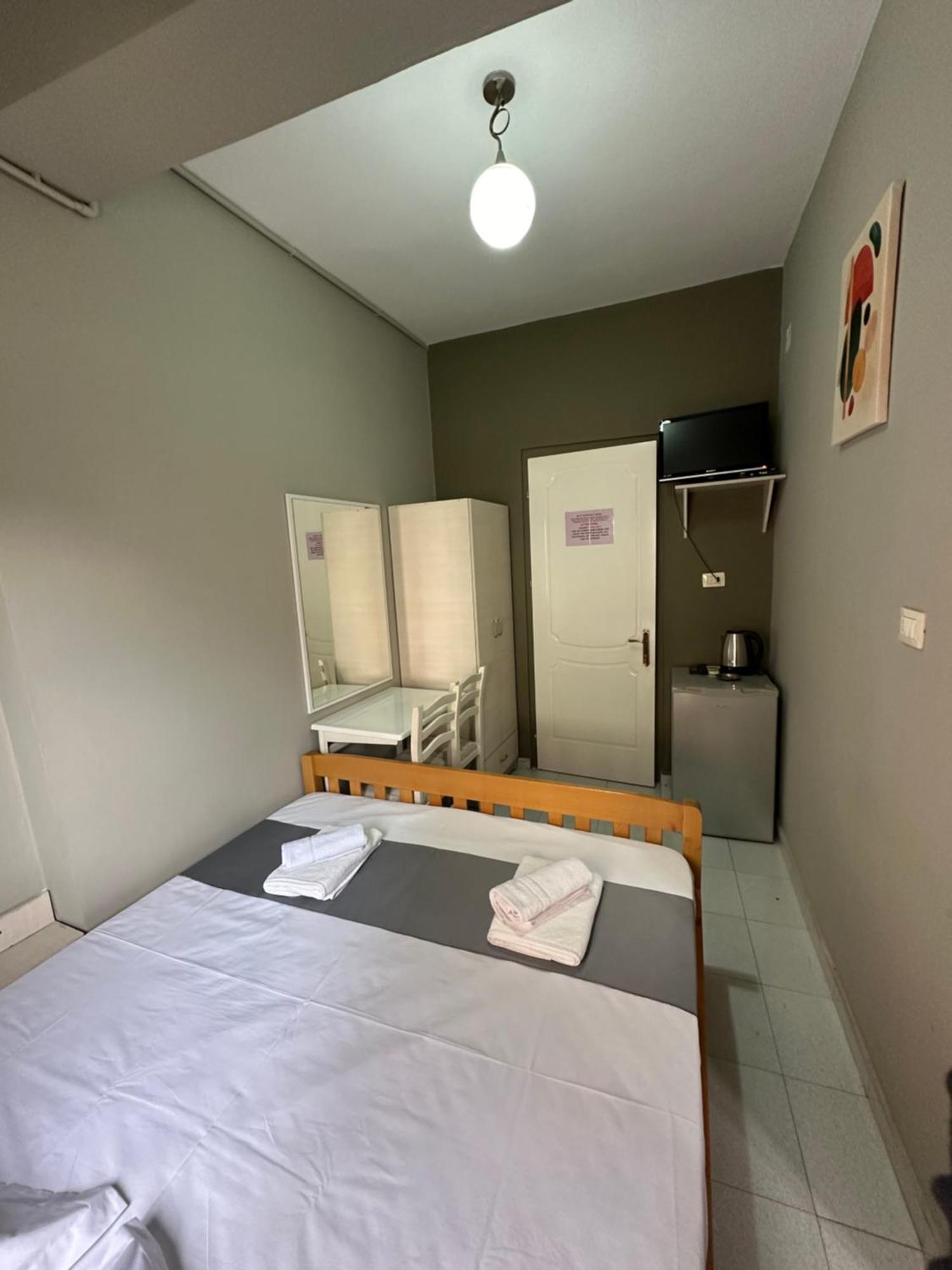 Olivias Apartments City Center Saranda Kültér fotó